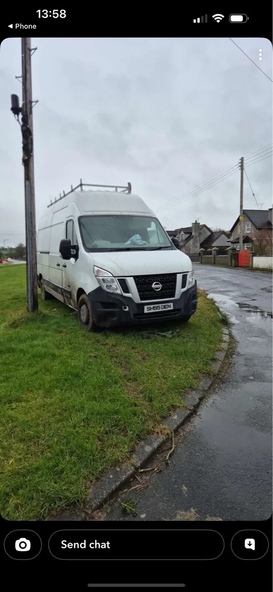 2015 Nissan nv400 for breaking - Image 1