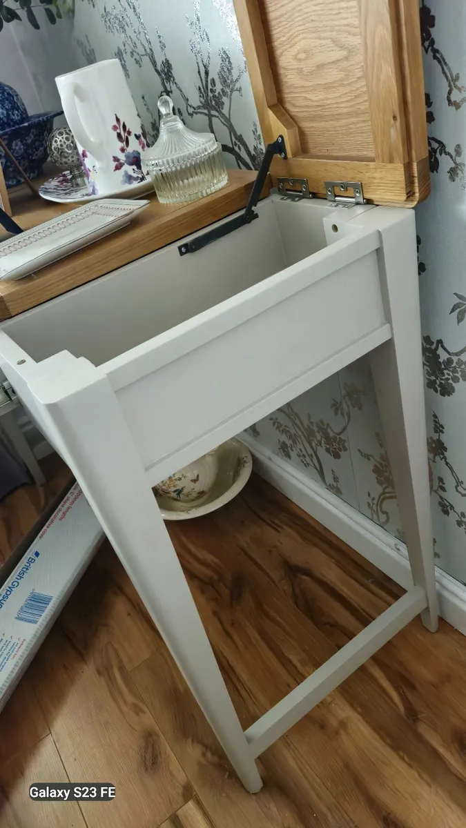 Dressing table - Image 3