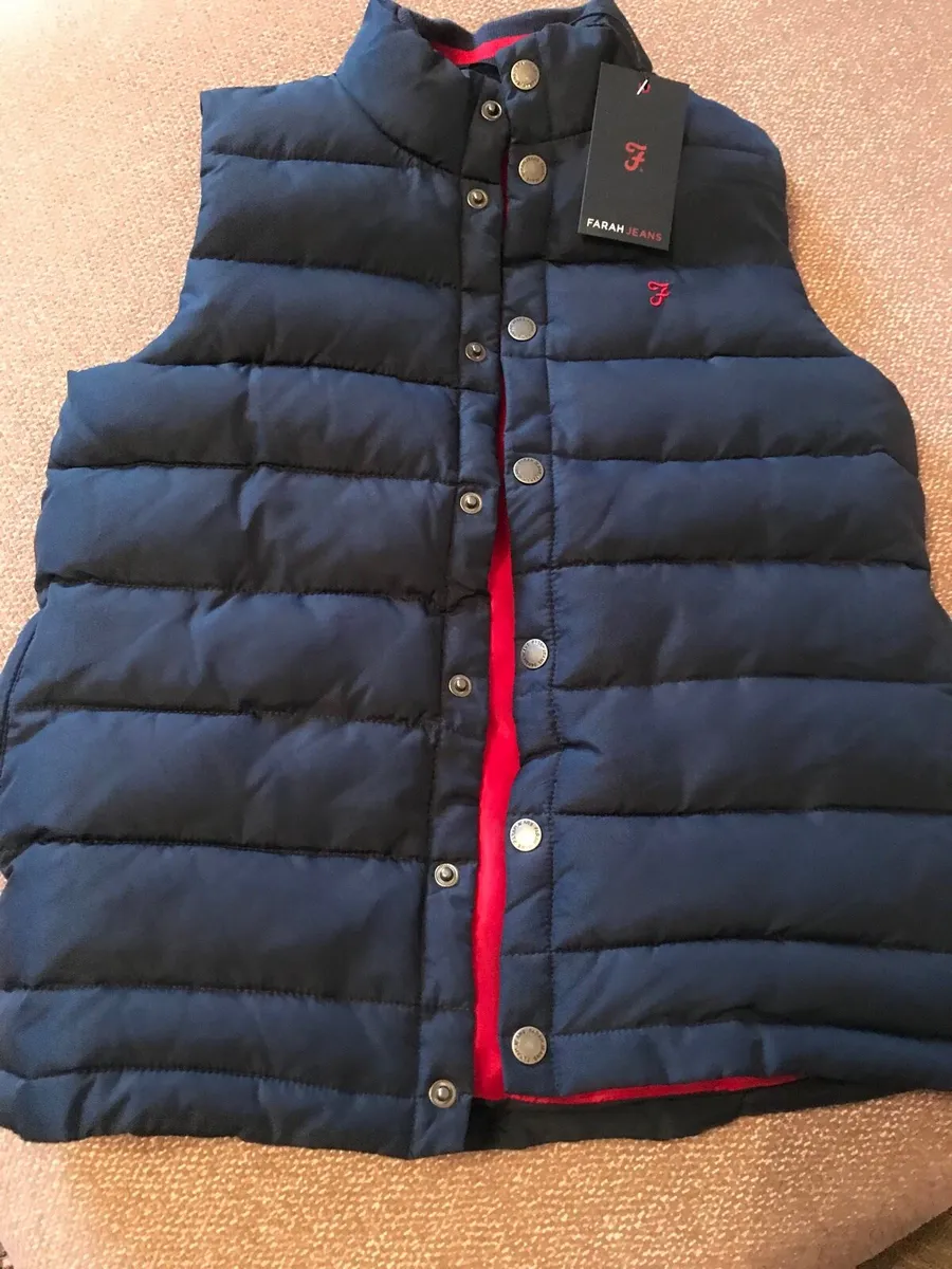 Farah body warmer - Image 1