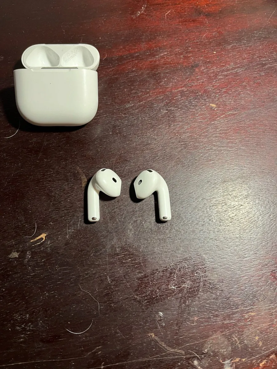 AirPods 4 - Image 3