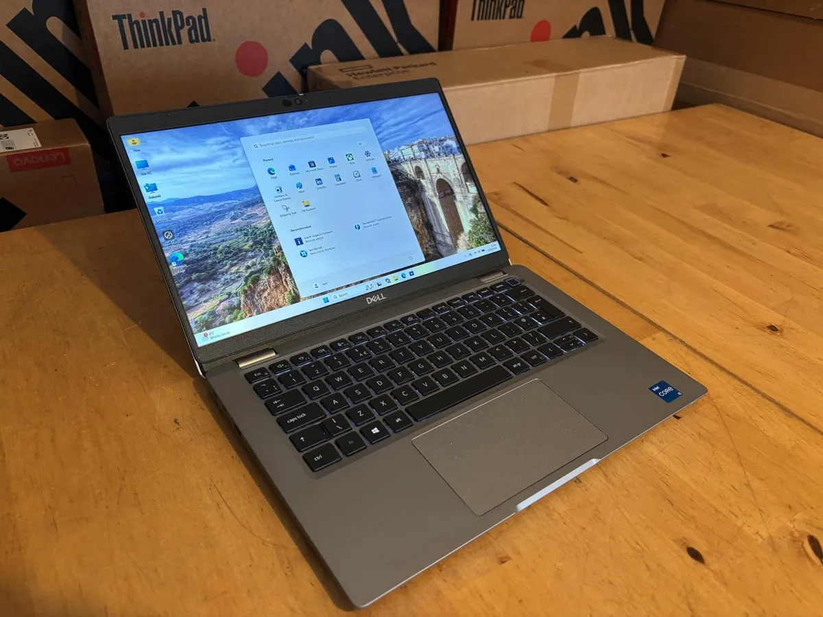 Dell Latitude 5320 Ultrabooks-16Gb-13.3"-Win 11 - Image 3