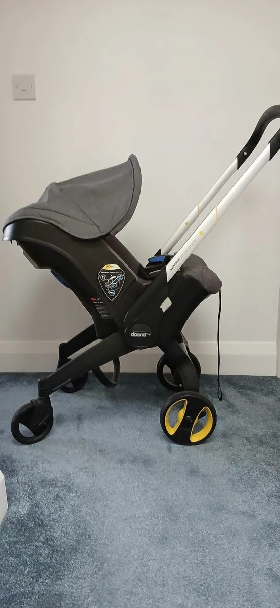 Doona car seat - Image 1