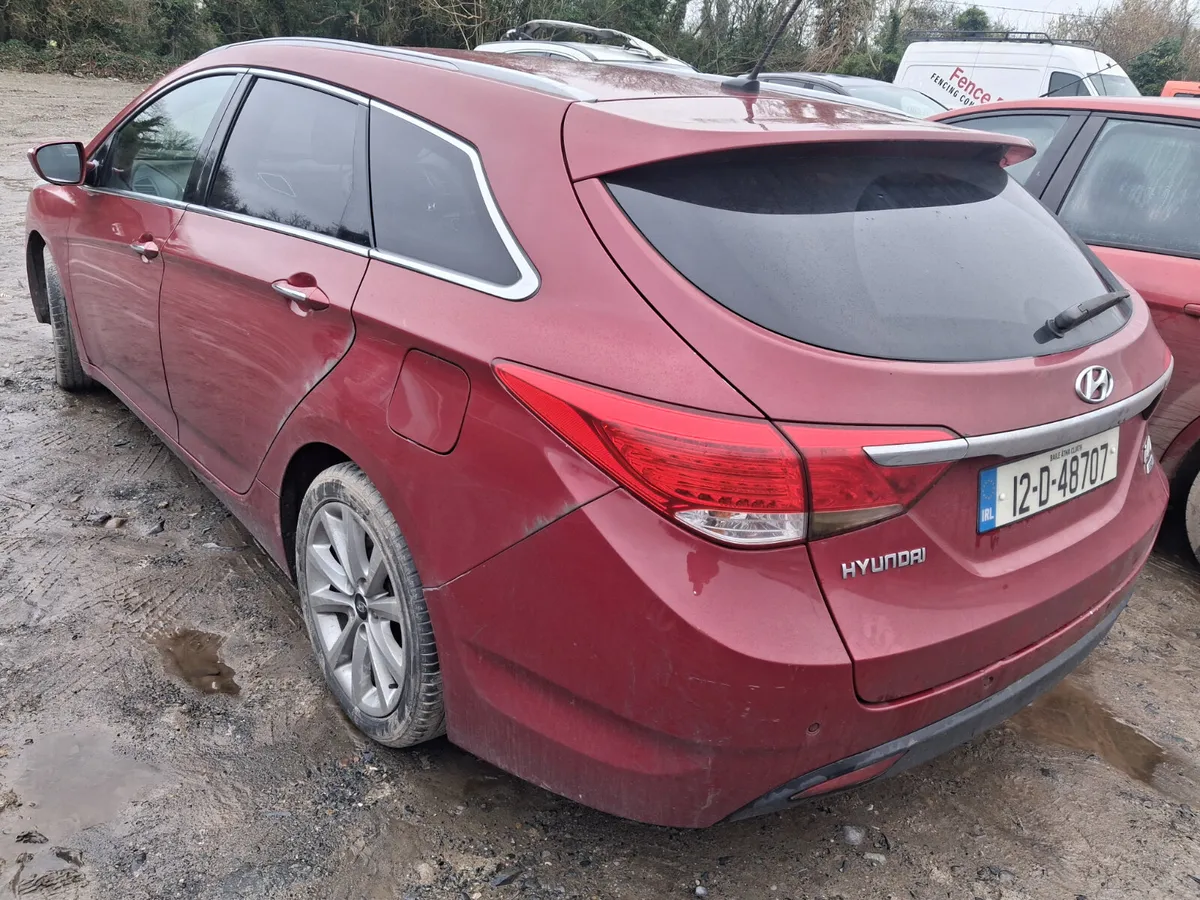 2012 Hyundai I40 Estate parts - Image 3