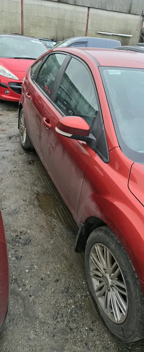 2008 Ford Focus parts - Image 3