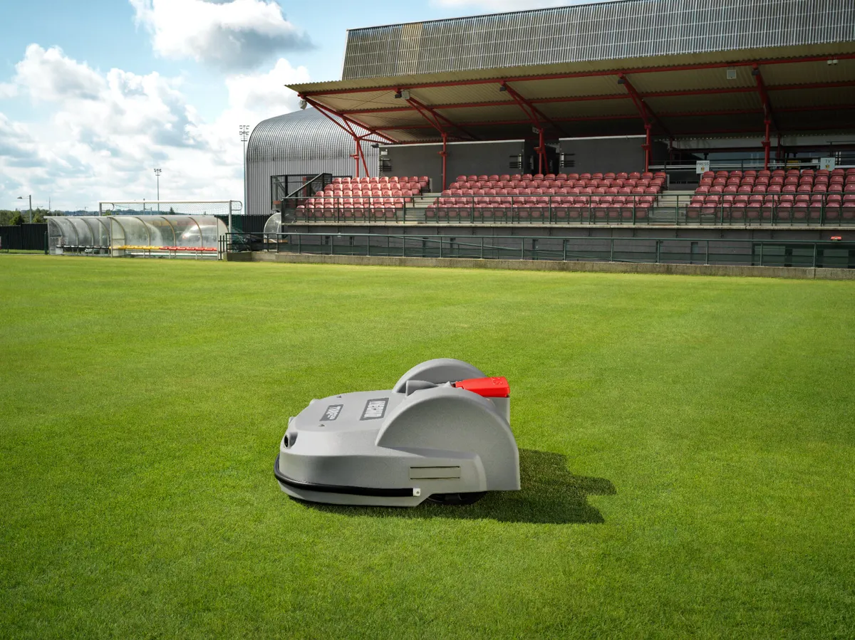 Echo TM2050 Robotic Mower - Image 4