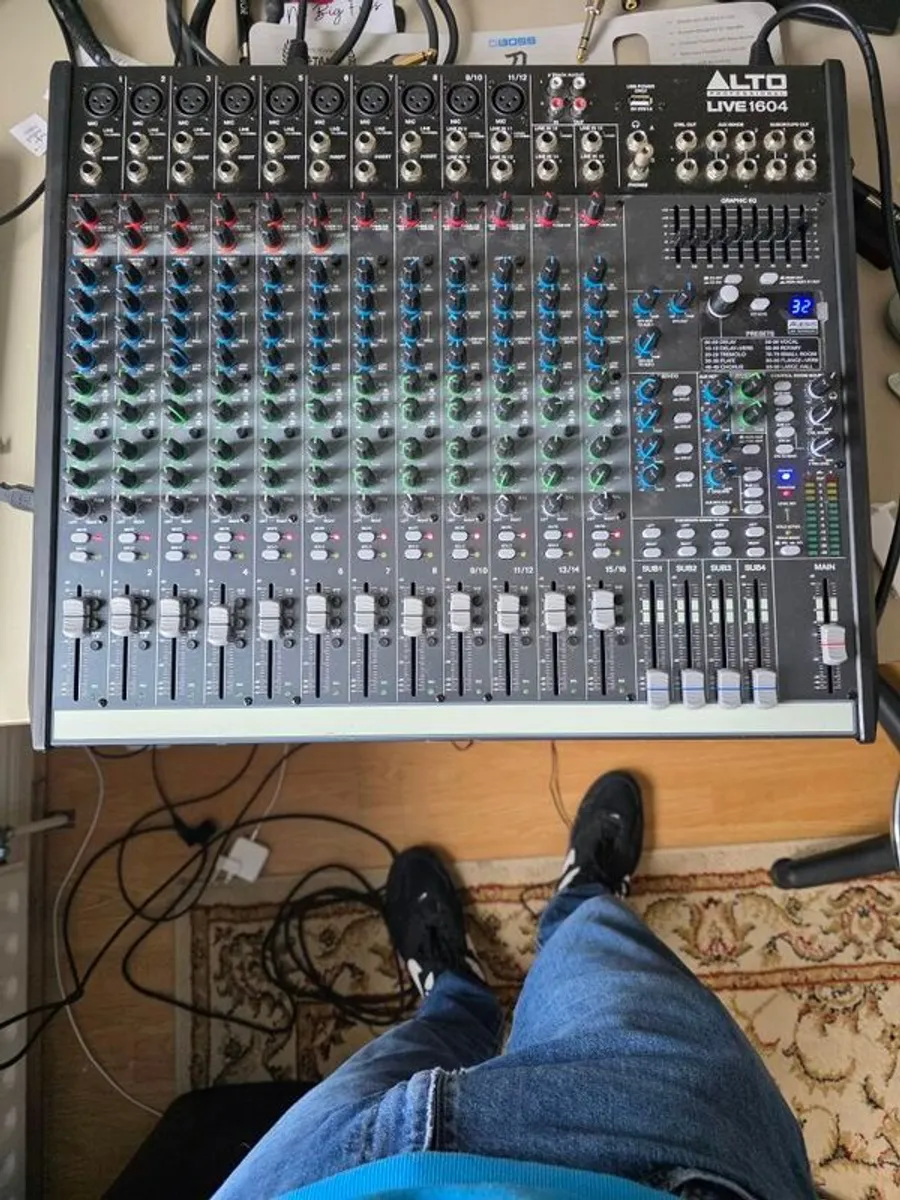Alto Professional Live 1604 Mixing Desk - Image 1