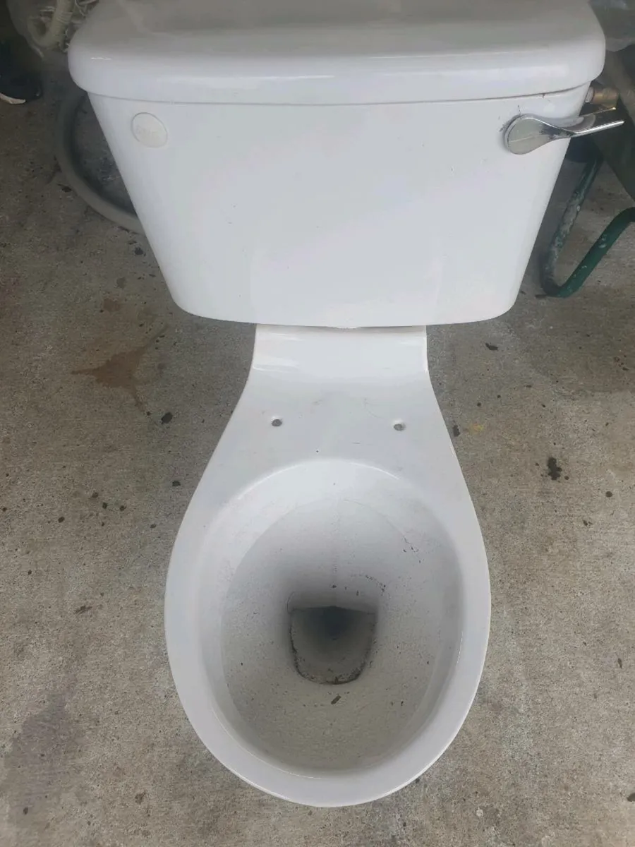 Bathroom accessories - Image 4