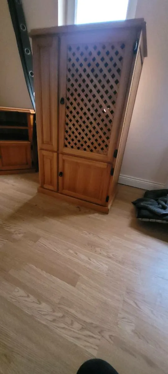 Tv unit and hifi unit - Image 1