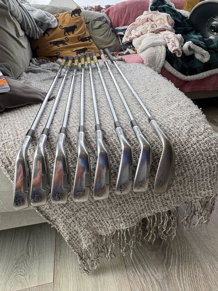 Golf club set for sale - Image 1