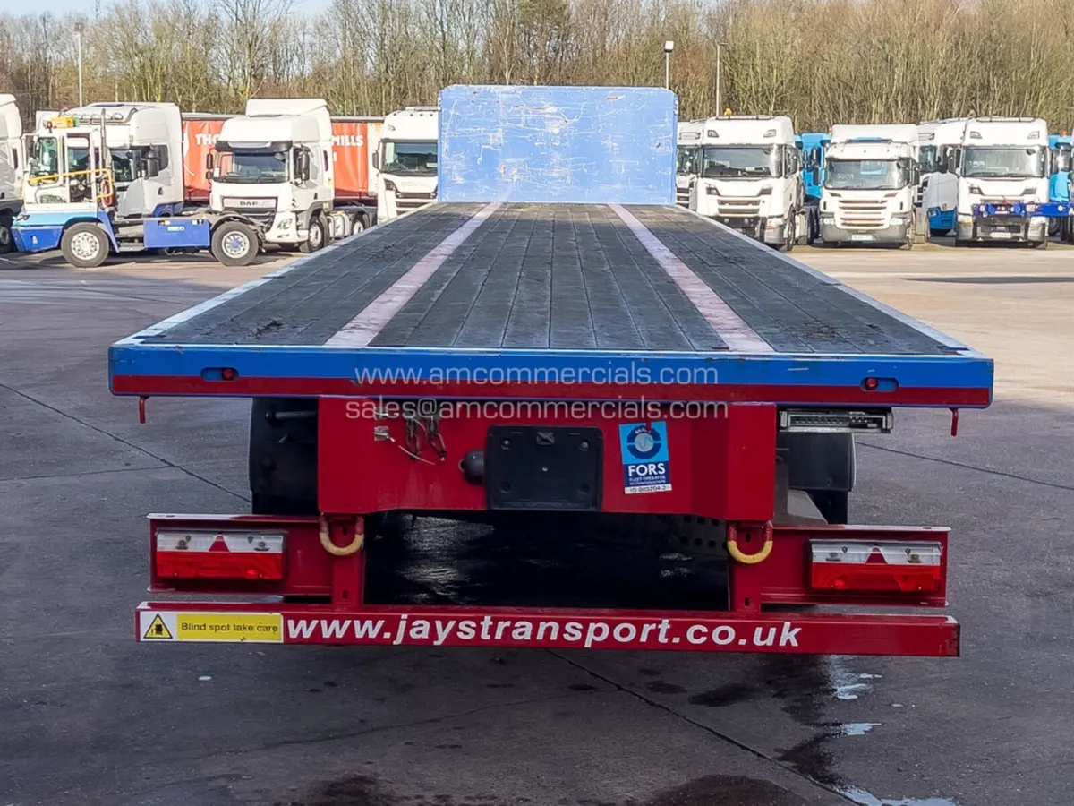 2021 SDC FLATBED TRI AXLE TRAILER - Image 4