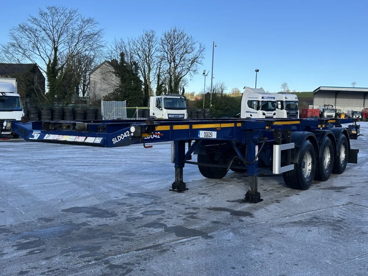2019 DENNISON SLIDING SKELETAL TRAILER - Image 3