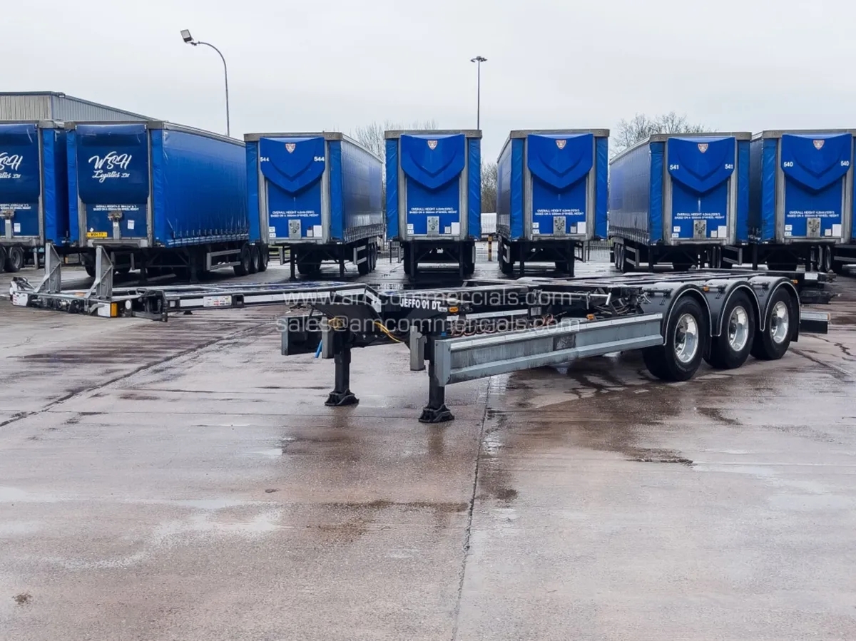 2022 D-TEC GOOSENECK SLIDING SKELETAL TRAILER - Image 3