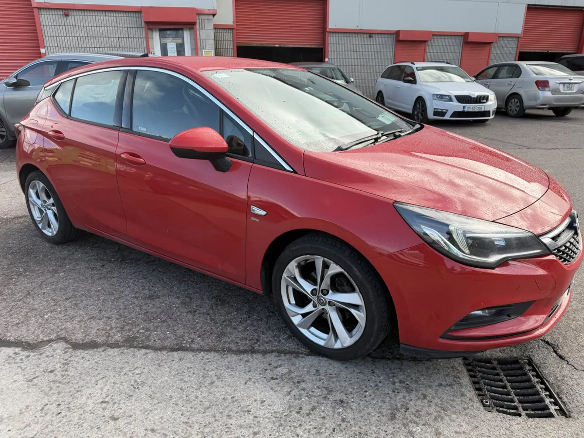 2018 OPEL ASTRA SRI - Image 1