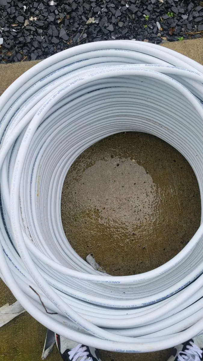 Underfloor heating pipe - Image 2