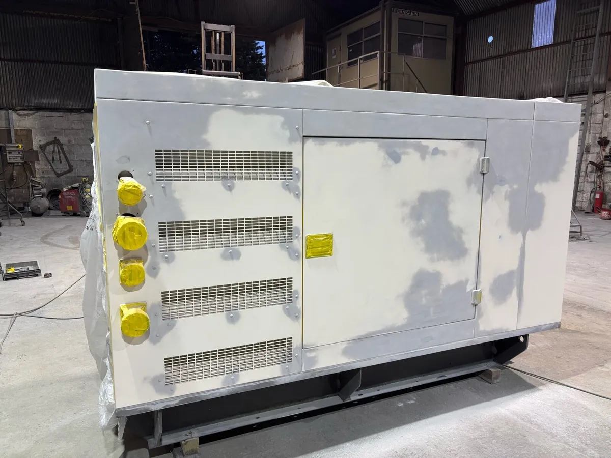 SANDBLASTING ,CRASH REPAIRS,RESPRAYS - Image 1