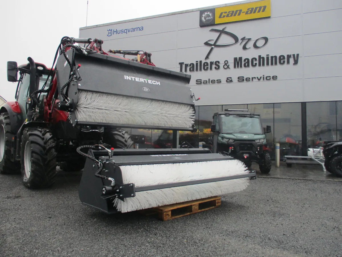 bucket sweeper, sweeper box front loader - Image 1