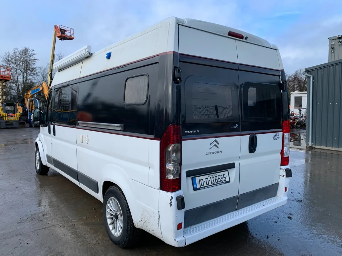 BID ONLINE NOW - 2010 CITROEN RELAY CAMPER FOR AUC - Image 3