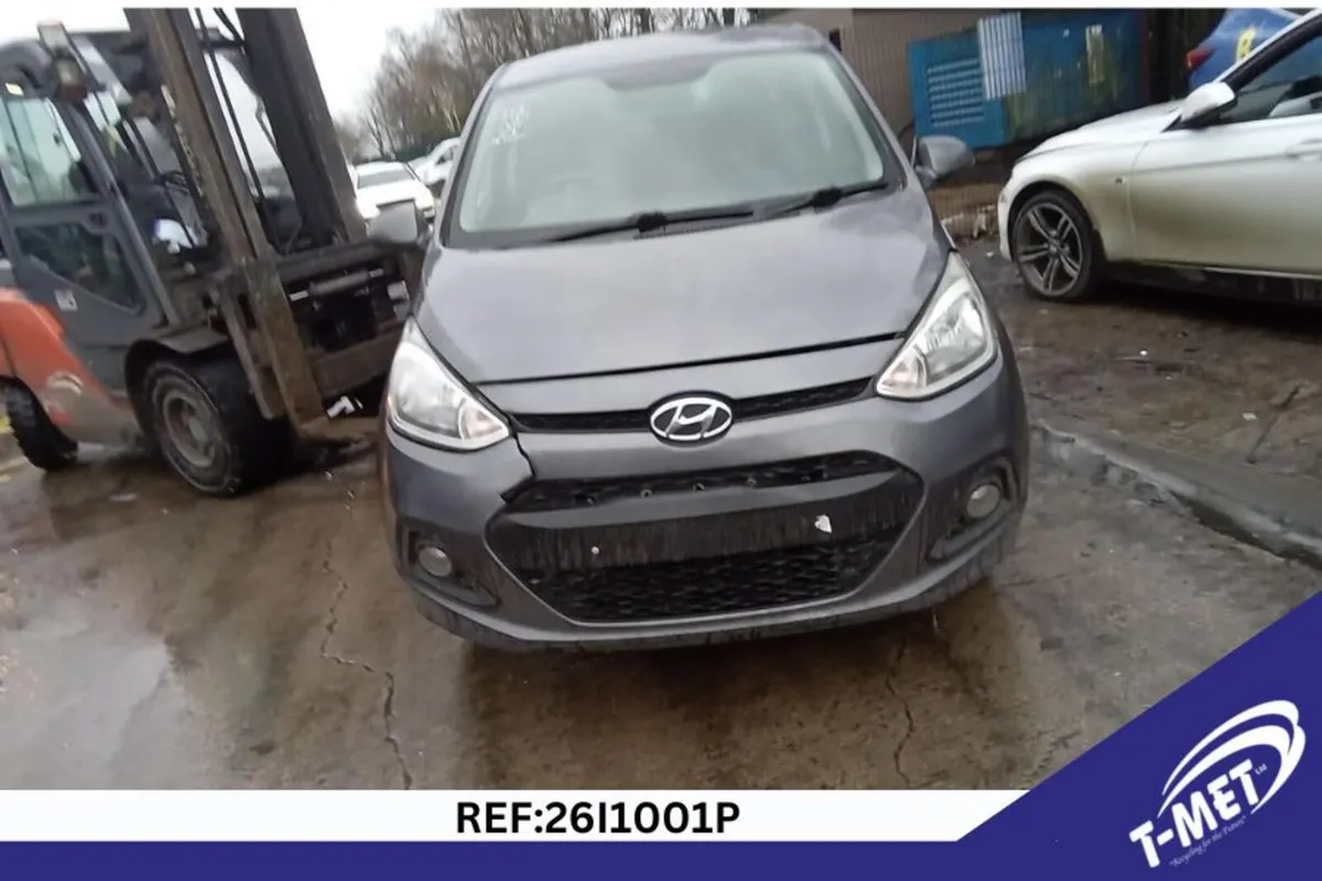 2015 HYUNDAI I10 BREAKING FOR PARTS - Image 2