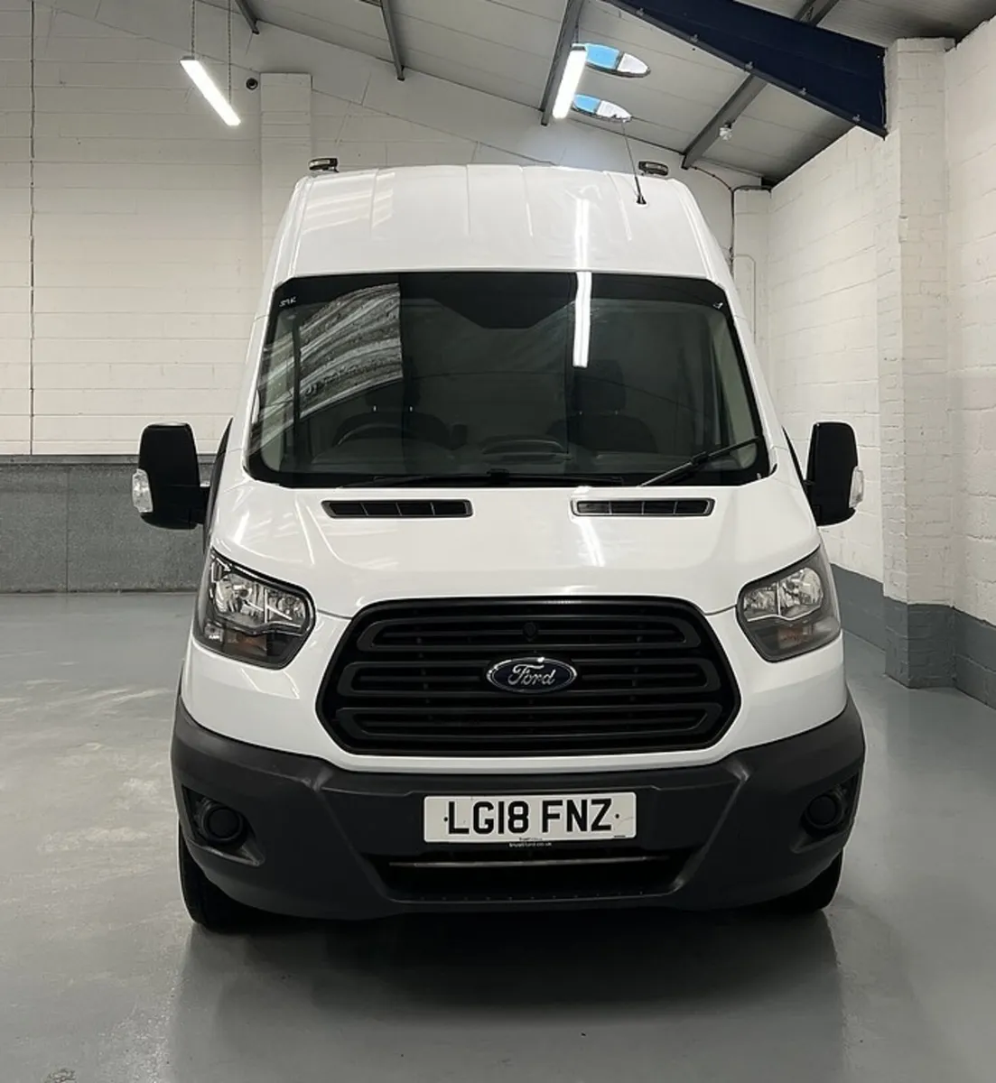 2018 Ford Transit Panel Van - Image 4