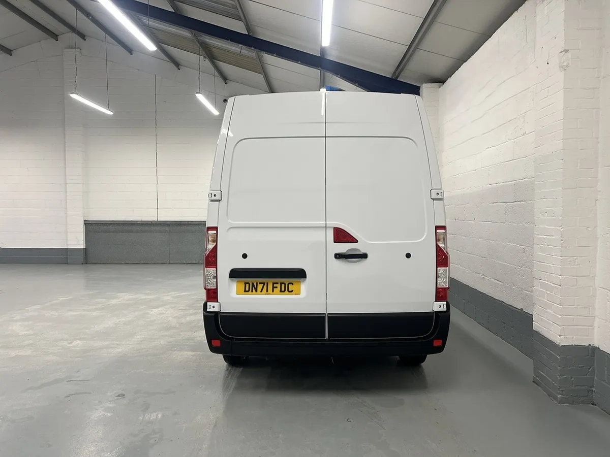 2021 Vauxhall Movano Panel Van - Image 4