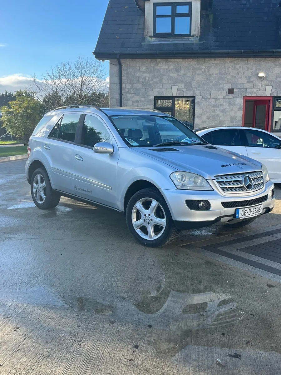 2006 Mercedes ml320 AMG Crewcab - Image 1