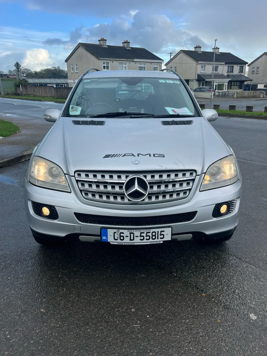 2006 Mercedes ml320 AMG Crewcab - Image 3