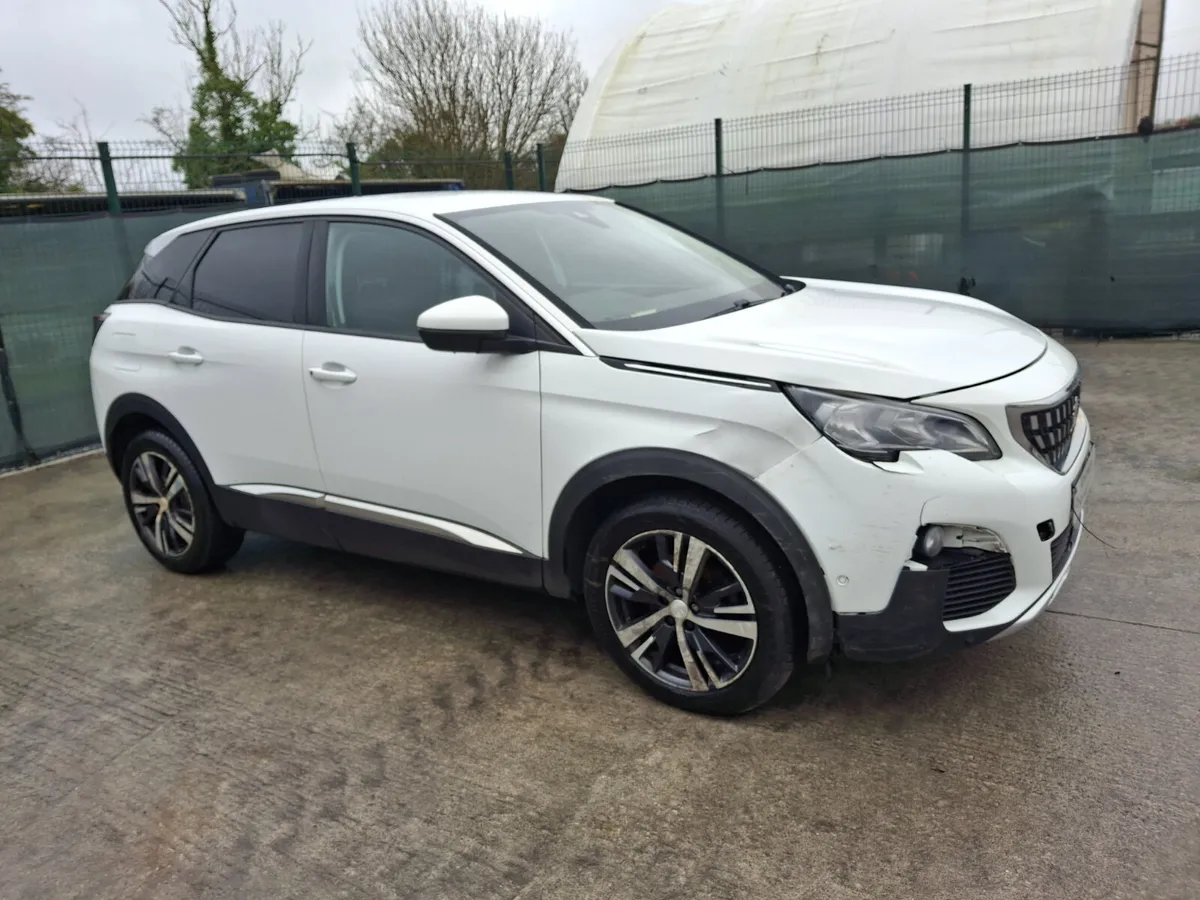 2018 Peugeot 3008  Allure  1.6 Diesel - Image 2
