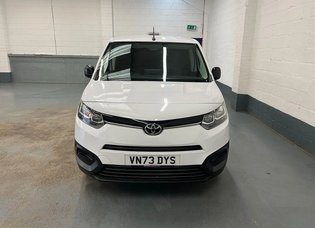 2023 Toyota PROACE CITY Small Panel Van - Image 2