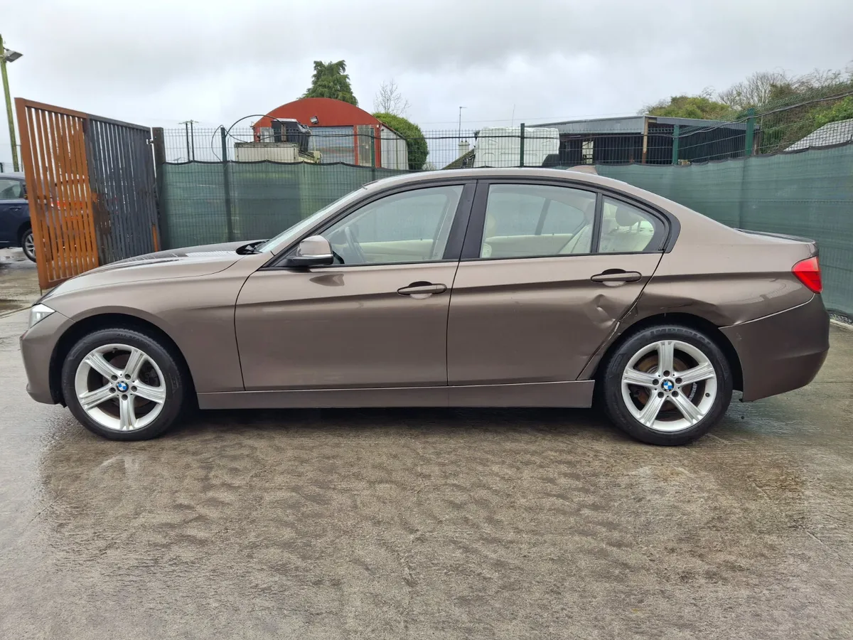 132 Bmw 3 Series  316  2.0 Diesel - Image 2
