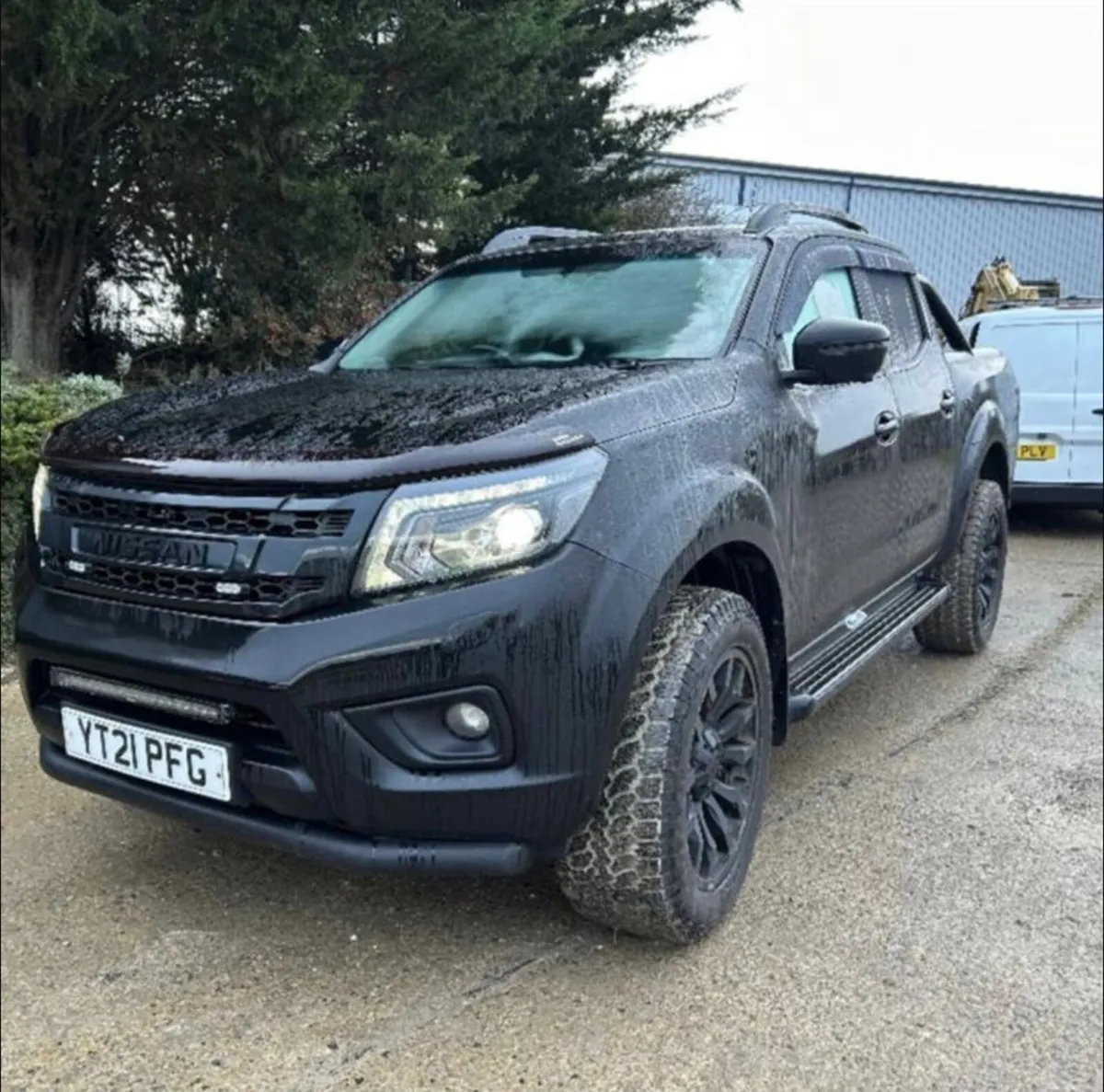 🛞Nissan Navara Auto 2021 - Image 2