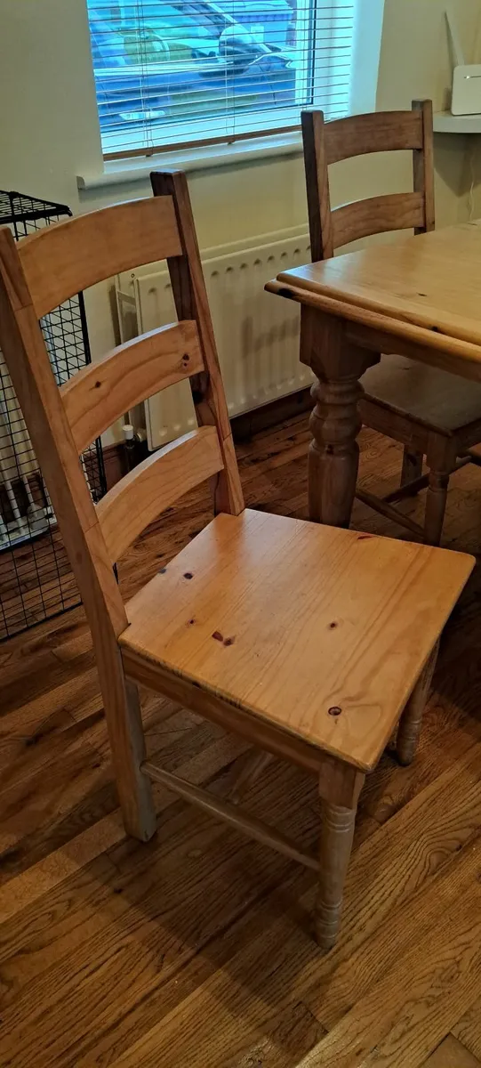 Dining Table & 6 Chairs - Image 4