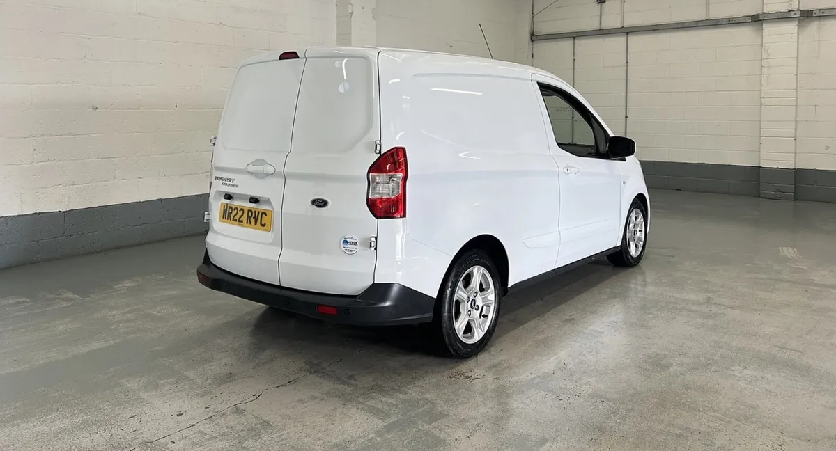 2022 Ford Transit Courier Small Panel Van - Image 3