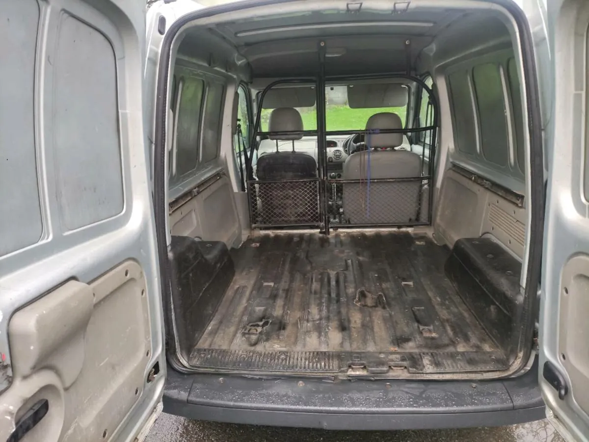 Nissan van for sale new test - Image 2