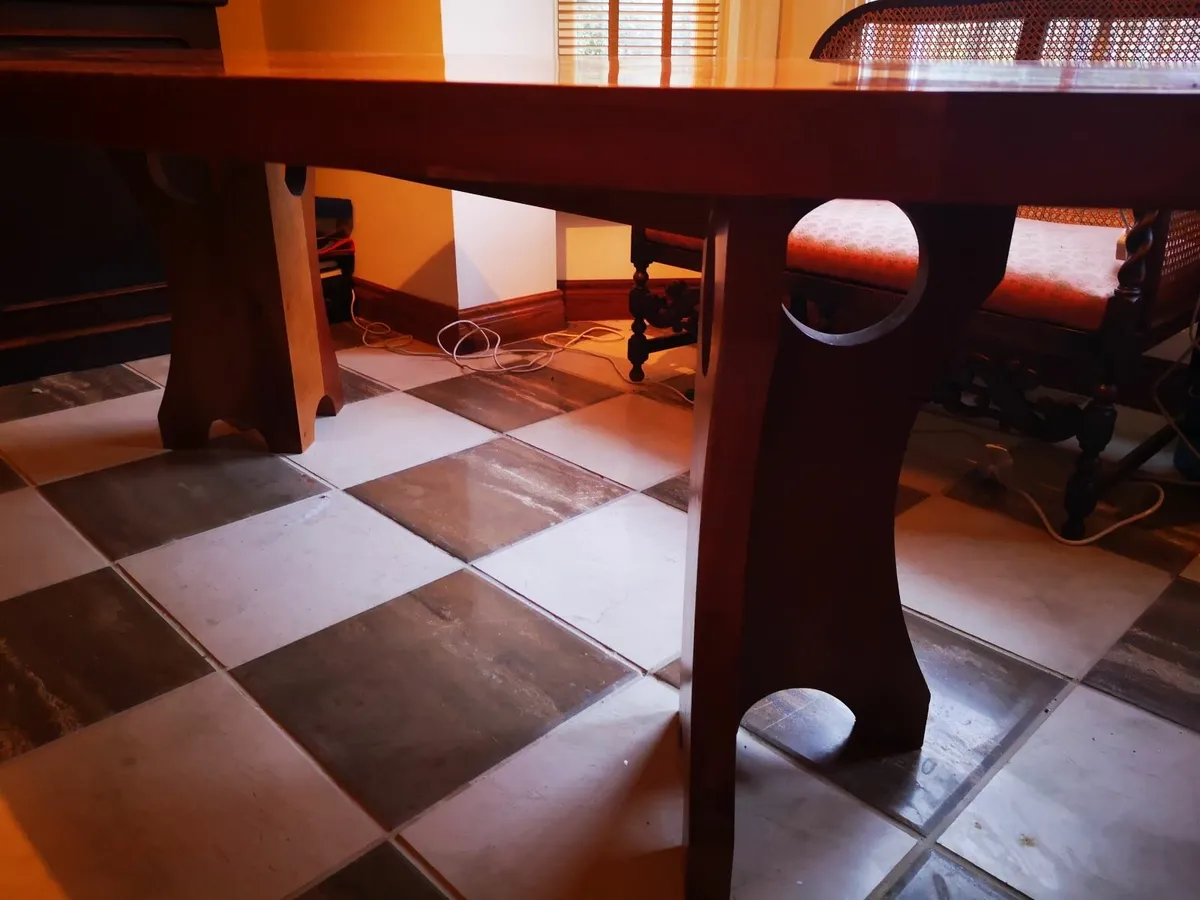 Solid Rosewood Oval Table - Image 4