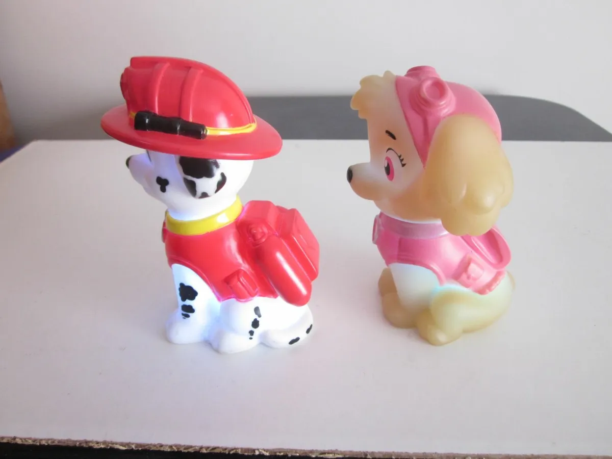 Paw Patrol Marshall &Skye Changing  Night Lights - Image 2