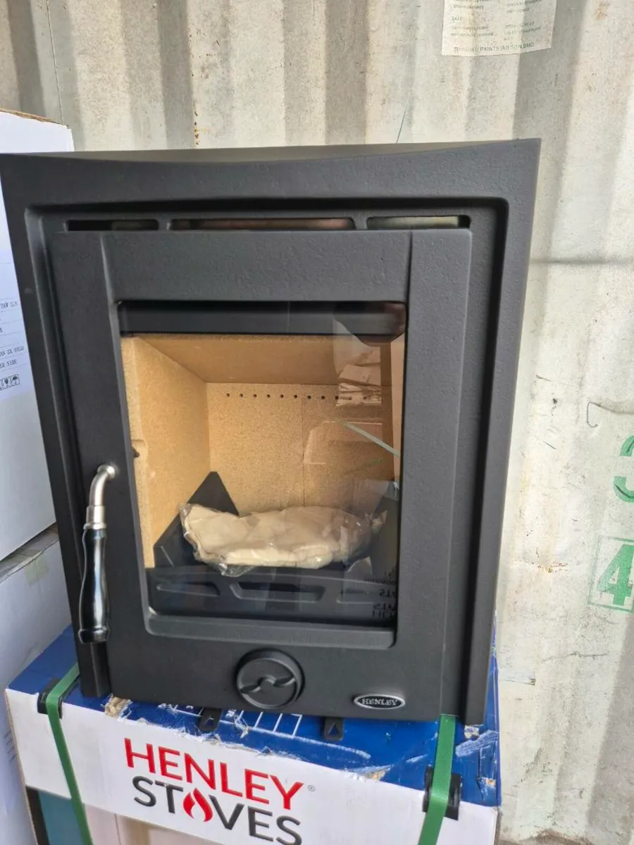 Henley  inset stove - Image 2