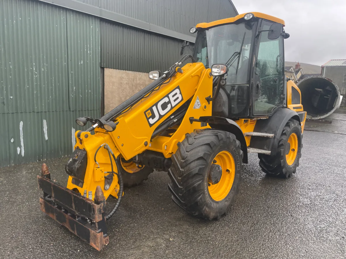 JCB TM220 - Image 2
