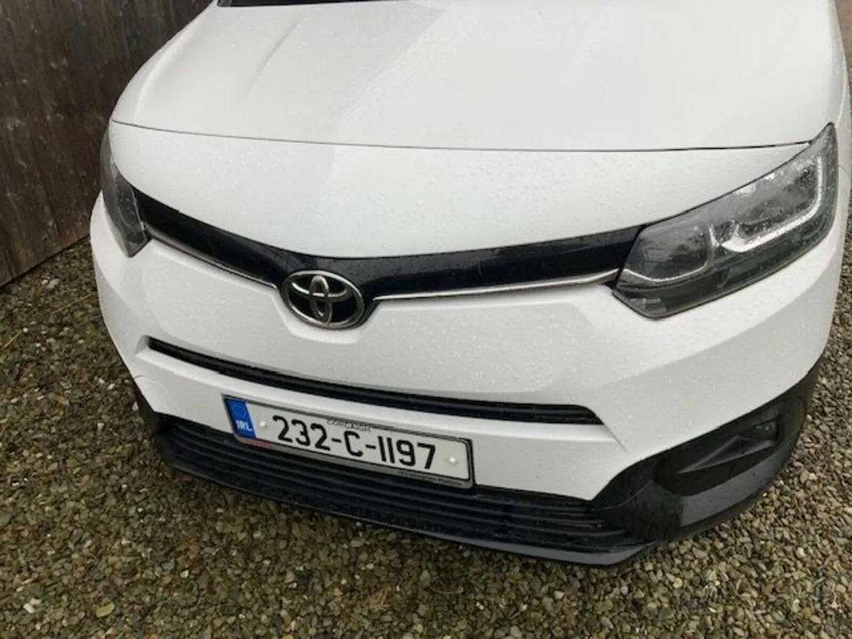 Toyota Proace 2023 1.5GX SWB NO VAT - Image 1