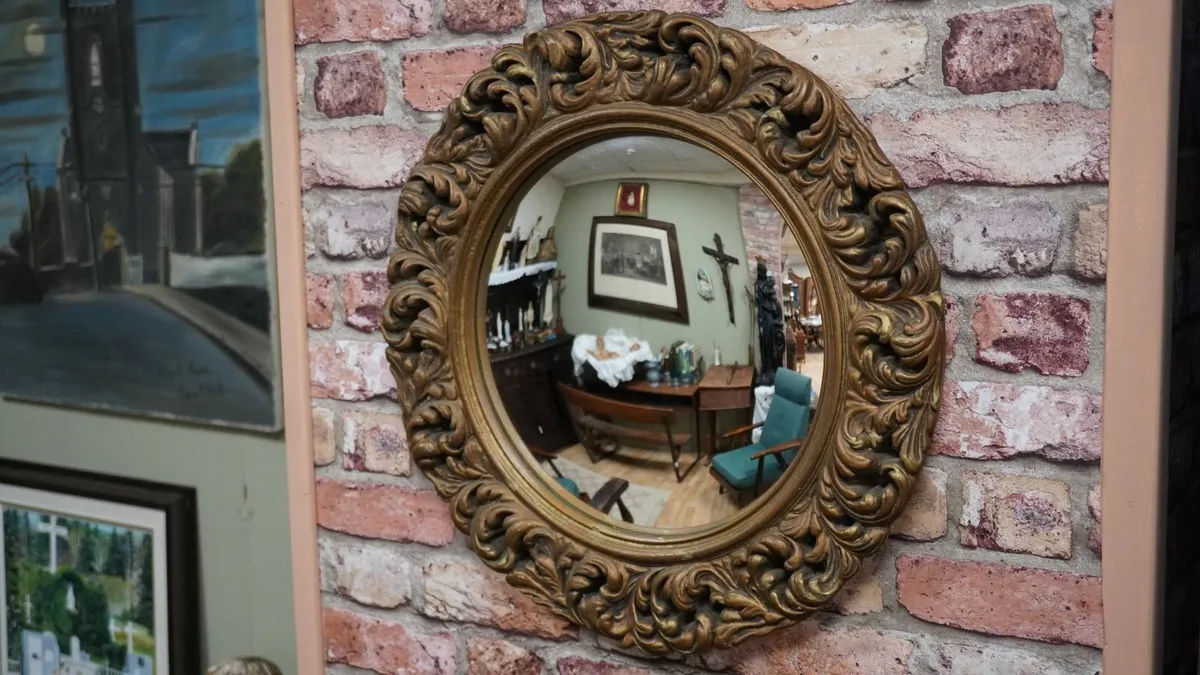 Baroque Style Round Convex Bullseye Wall Mirror - Image 1