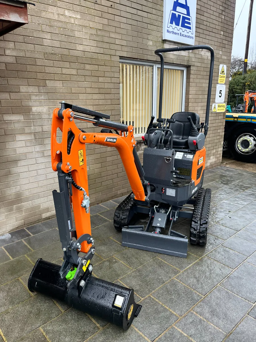 Develon Dx10Z - Image 2