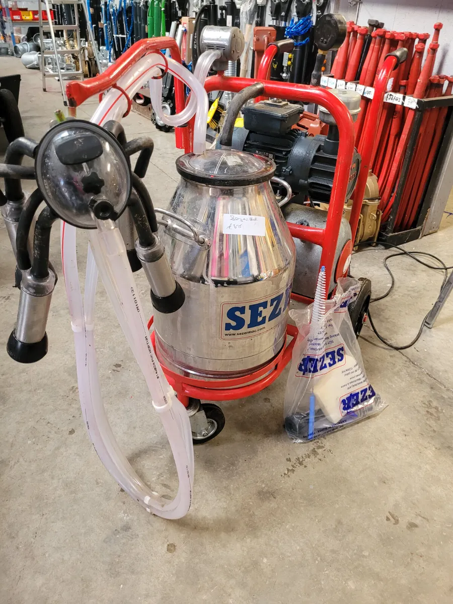 Sezer Mobile Milking Machine - Image 1