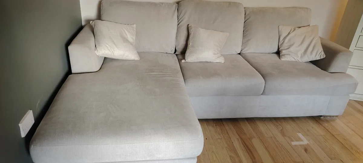 Couch, cuddle chair and foot rest - Image 1