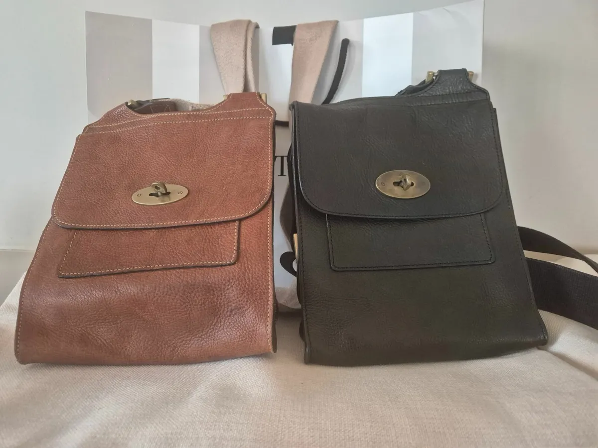 Mulberry ladies bags - Image 1