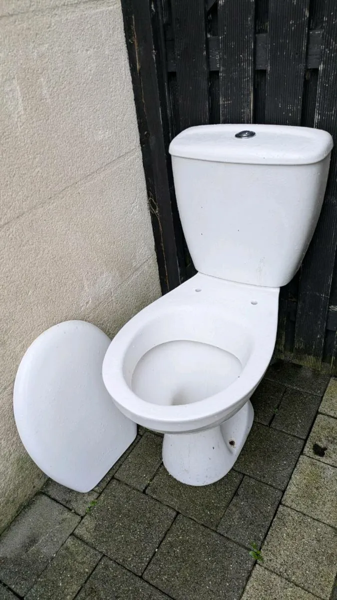 Toilet - Image 1