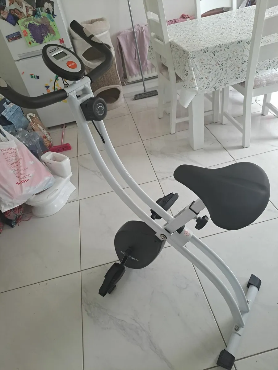 Foldable Exercise bike - Image 2