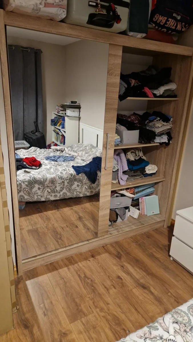 Sliderobes ( Flat Pack) - Image 2