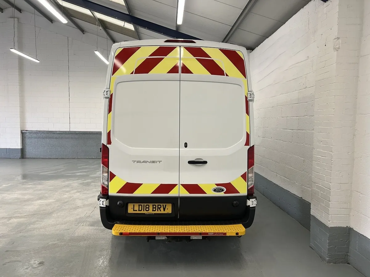 2018 Ford Transit Panel Van - Image 4