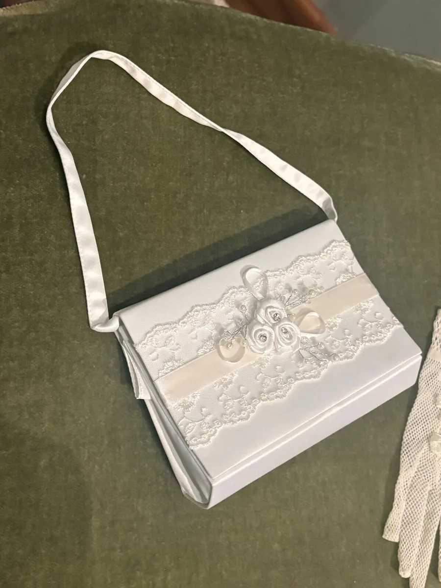 Communion dress, veil, bag & gloves - Image 4