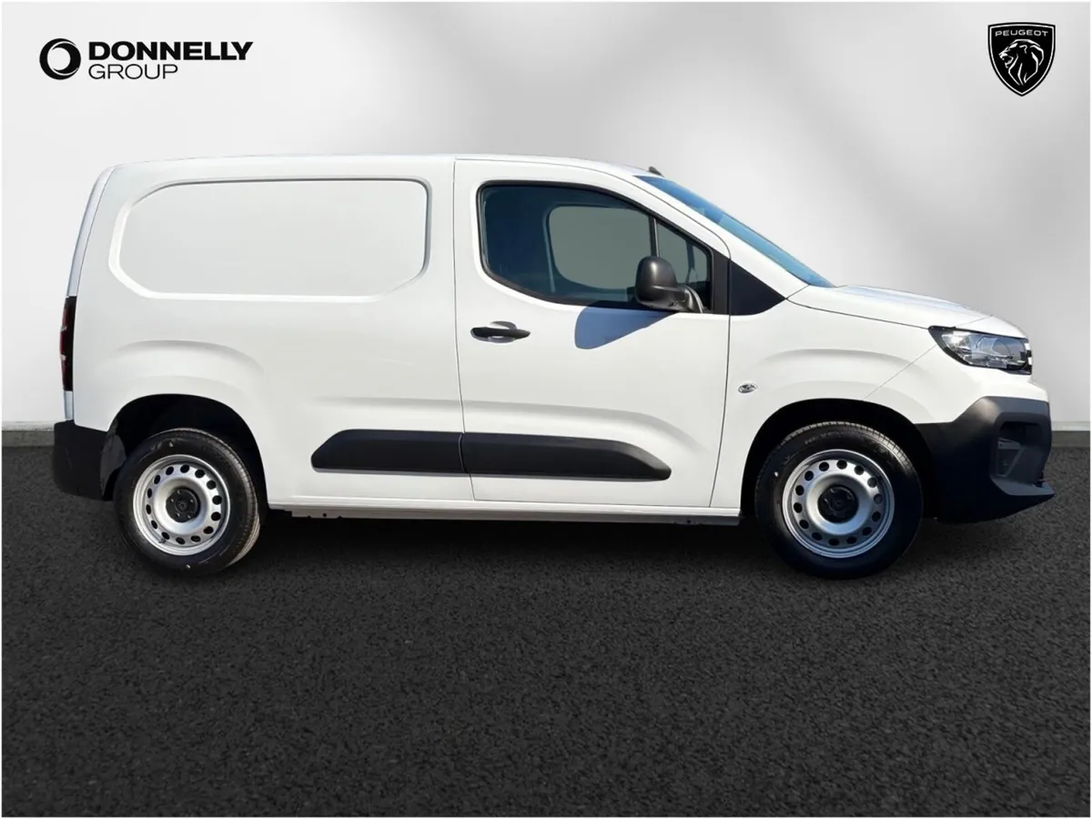 Peugeot Partner Standard Diesel Professional - Image 3