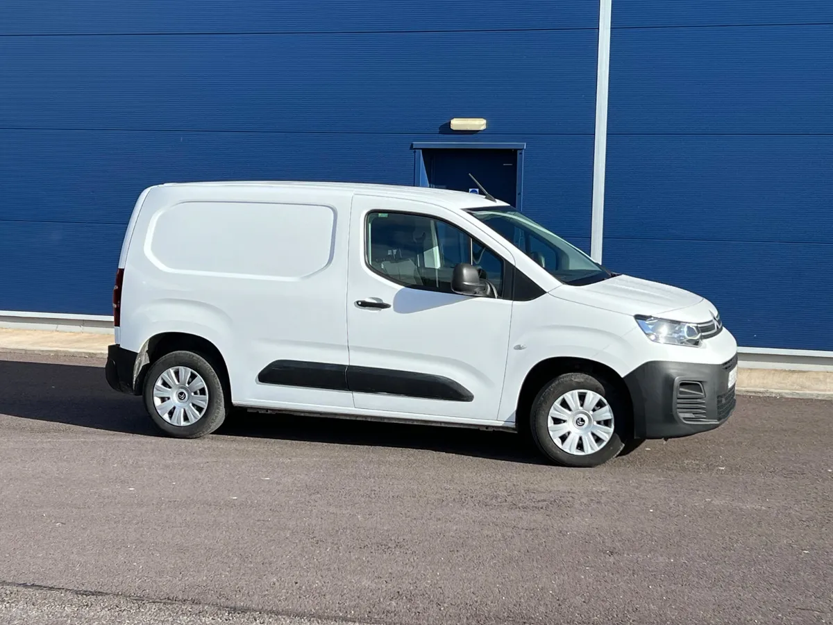Citroen Berlingo 2021 New doe Immaculate van - Image 4